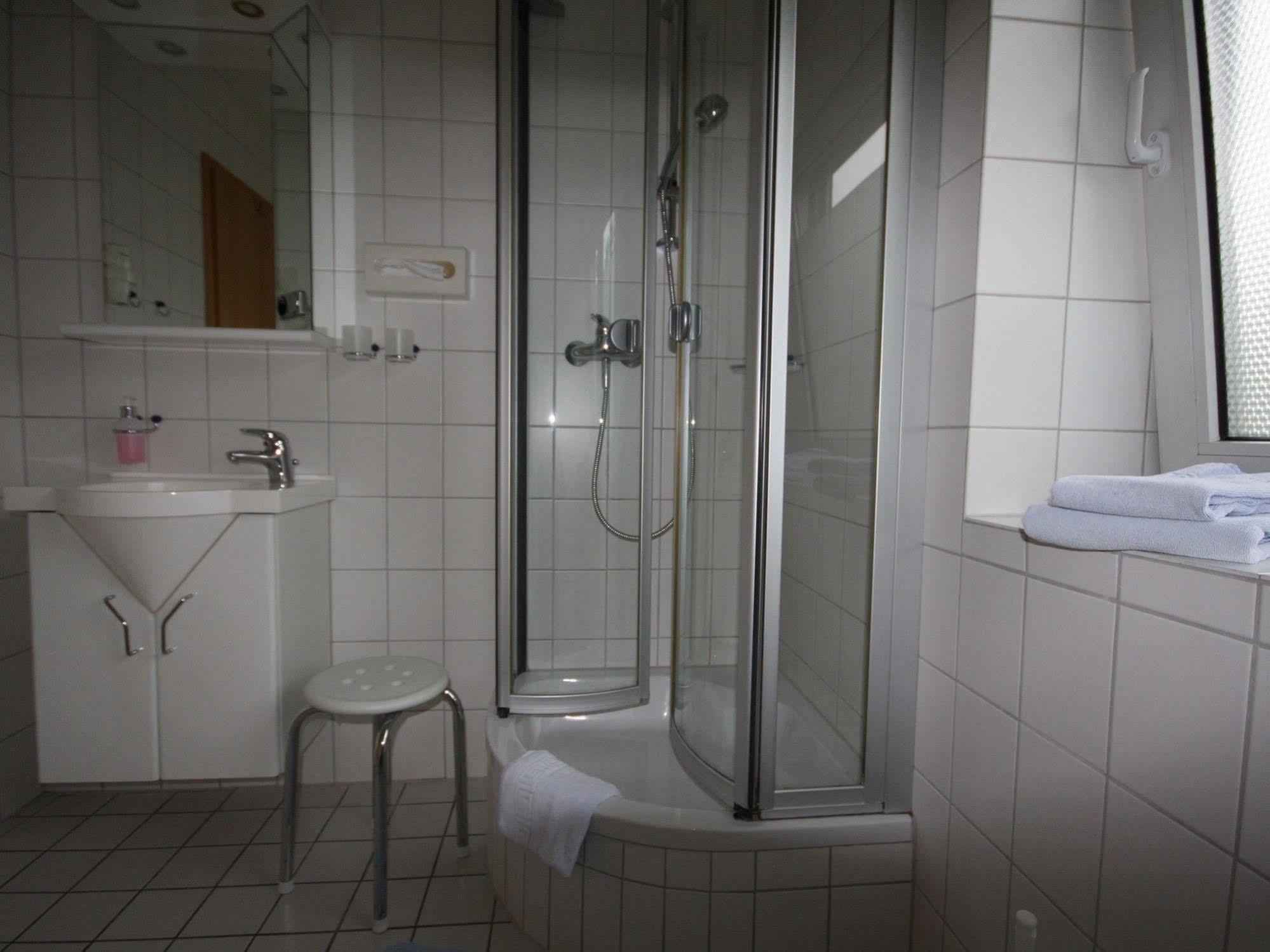 เฟรชไตล์ Hotel โฮวัคท์ ภายนอก รูปภาพ